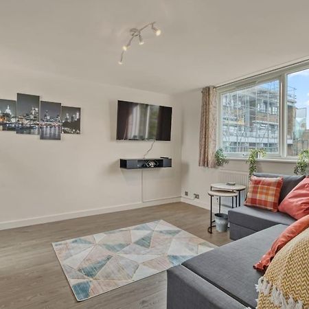 Апартаменти Hidden Gem In Battersea W/ Free Parking Лондон Екстер'єр фото